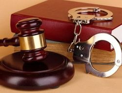 Адвокат Уорда угрожает судом тренеру Головкина фото - Адвокат Уорда угрожает судом тренеру Головкина
