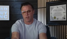 Илия Топурия не отказывался от пояса, его отобрали — обозреватель Илия Топурия не отказывался от пояса, его отобрали — обозреватель