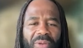 «Тебя подстригут». Что делать Джону Джонсу? Экс-чемпиона разрывает на части «Тебя подстригут». Что делать Джону Джонсу? Экс-чемпиона разрывает на части