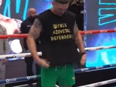 Усик и Дюбуа провели открытую тренировку в Лондоне: видео Усик и Дюбуа провели открытую тренировку в Лондоне: видео - фото