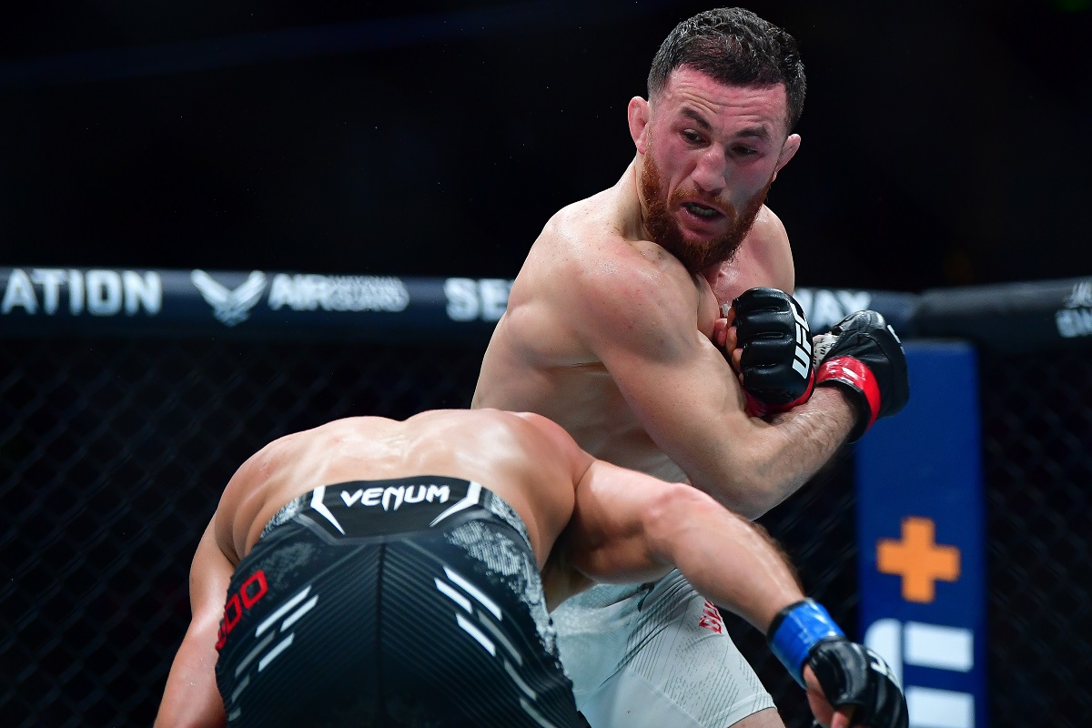 Грузинский триумф. Обзор UFC 298: Двалишвили - Сехудо Грузинский триумф. Обзор UFC 298: Двалишвили - Сехудо