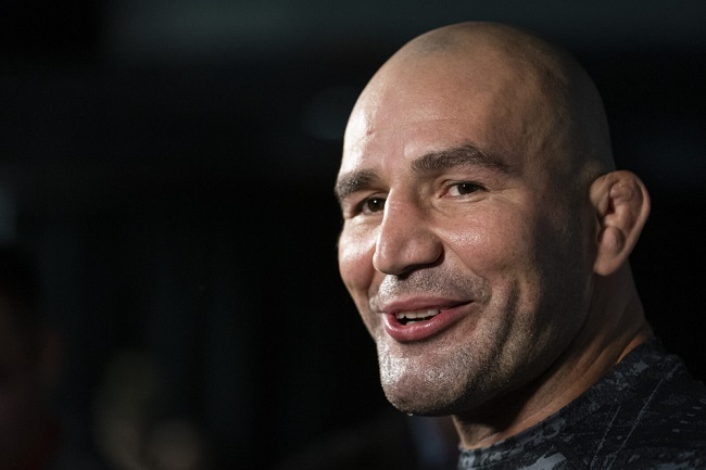 Гловер Тейшейра: биография, карьера в ММА, карьера в UFC Гловер Тейшейра: биография, карьера в ММА, карьера в UFC