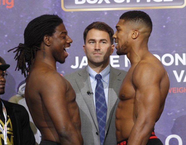 joshua-martin-weigh-in (9).jpg joshua-martin-weigh-in (9).jpg