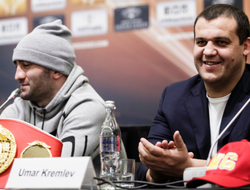 Кремлёв — о камбэке Гассиева и возможной отмене боя Бетербиева фото - Кремлёв — о камбэке Гассиева и возможной отмене боя Бетербиева