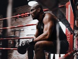 Чемпион UFC уверен: если настроюсь — побью Сауля Альвареса фото - Чемпион UFC уверен: если настроюсь — побью Сауля Альвареса